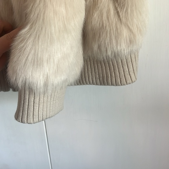 Banana Republic women’s faux fur jacket size XL Tall - Picture 3 of 6